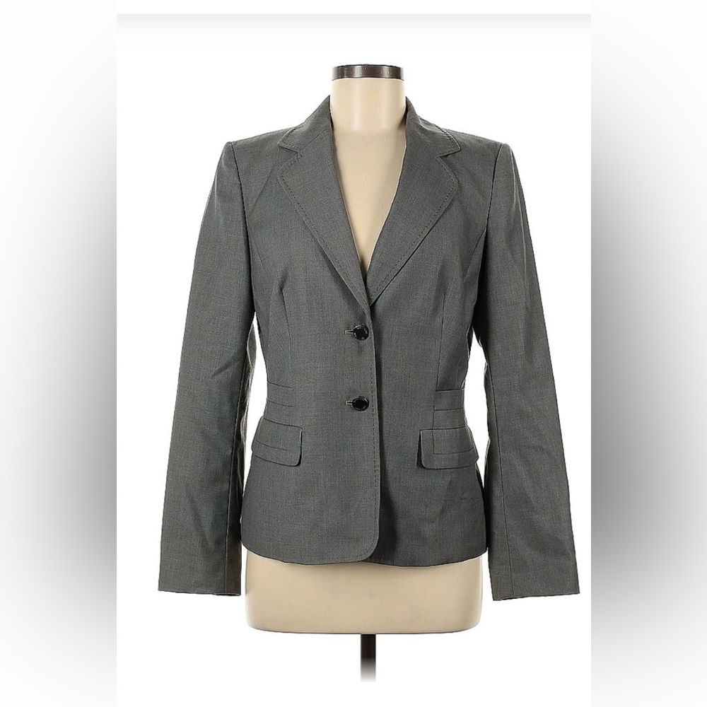 Calvin Klein Size 8 Blazer